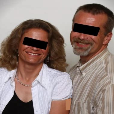 Friend Eating My Wife S Pussy American In English Porn Xhamster