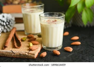 Kesar Badam Milk Shake Photos Images And Pictures