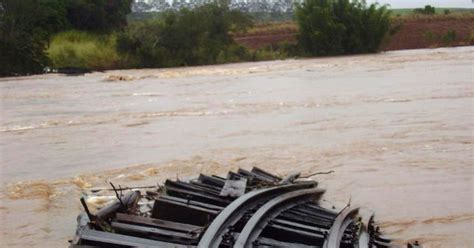 G Chuva Afeta Mais De Mil Pessoas Em Todo O Paran Afirma Defesa