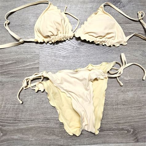 Xhilaration Swim Xhiliration Scalloped Cut Bikini Poshmark