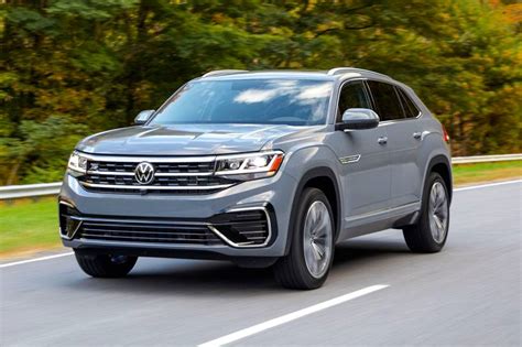 2023 Volkswagen Atlas Cross Sport Pictures - 131 Photos | Edmunds