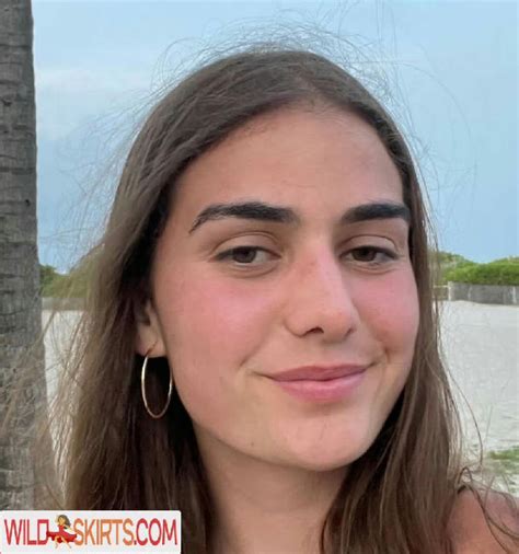 Stephanie Sequeira Nude Leaked Photos And Videos Wildskirts