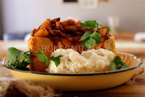 Make Your Own Durban Lamb Curry Bunny Chow at Home