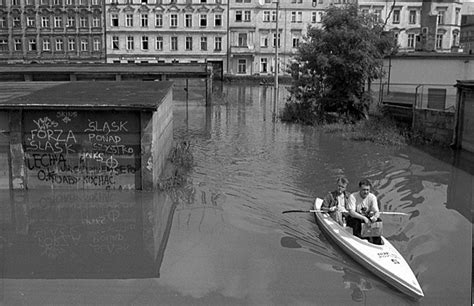 Powódź 1997 we Wrocławiu Dokładnie 24 lata temu do Wrocławia wdarła