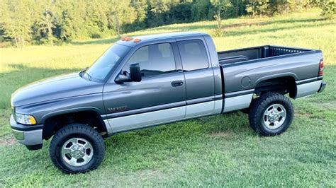 Auction 40k Mile Cummins Powered 2002 Dodge Ram 2500 Slt Quad Cab 4x4