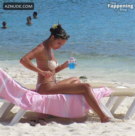Tao Wickrath Sexy Spotted Showing Off Her Sizzling Bikini Body At Curacao Beach Aznude