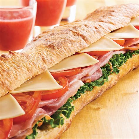 Pain Baguette Au Prosciutto Jambon Et Fromage Les Recettes De Caty