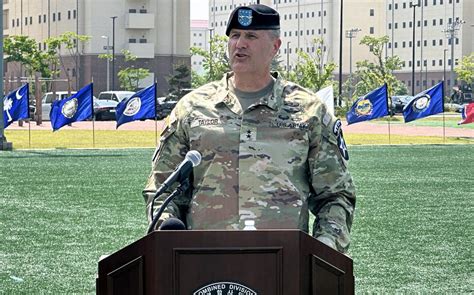 New 2nd Infantry Division commander takes reins of ‘real mission’ in ...