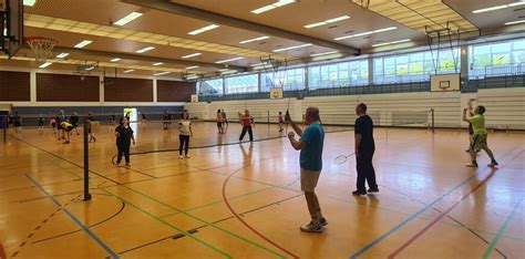 Erstes Schleifchenturnier Nach Langer Pause Badmintonverein