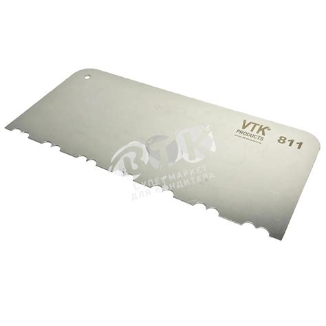 Шпатель фигурный VTK PRO №811 220х100 мм