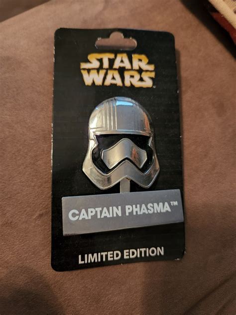 Disneys Star Wars Captain Phasma Limited Edition Ebay