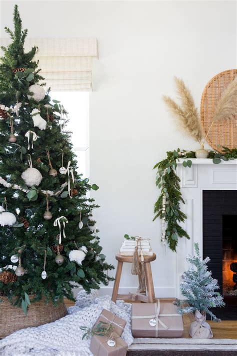 57 Best Christmas Tree Decorating Ideas, Picked By Editors