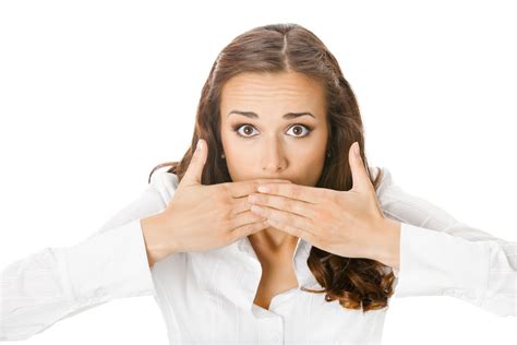 Отрыжка после еды: причина, лечение, как избавиться