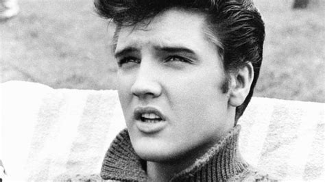 40 ans après sa mort Elvis Presley continue de fasciner l Amérique