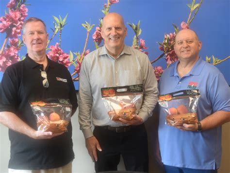 New Jersey Department Of Agriculture Visits Jersey Fresh Peach