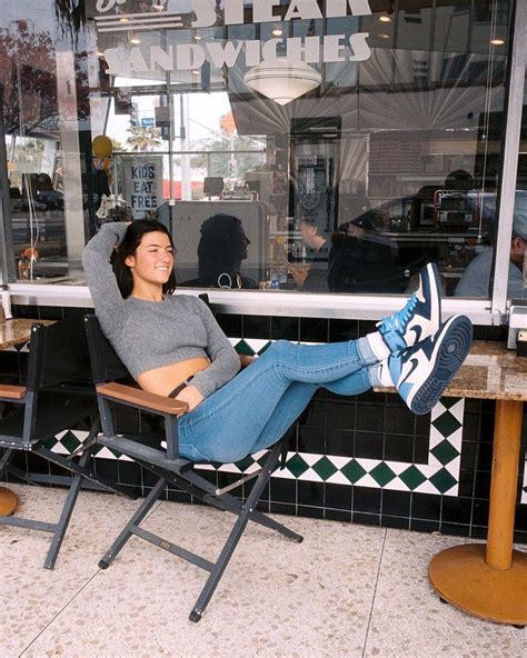 Charli Damelio Charli Damelio Charliesdamelio Nude Onlyfans Leaks Photos Thefappening