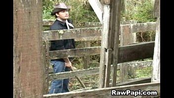 Hot Wild Latino Gay Bareback Sex XVIDEOS