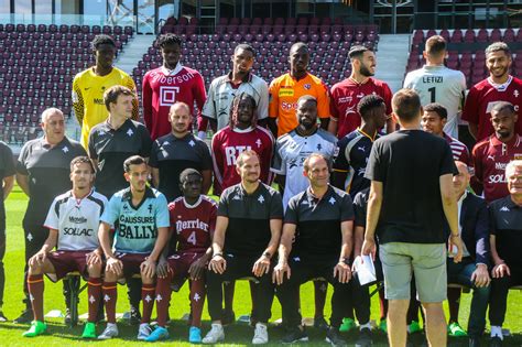 Photos Ligue La Photo Officielle Du Fc Metz Pour La Saison