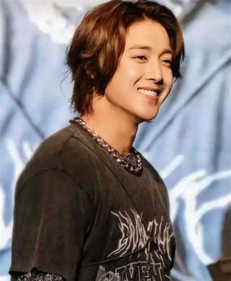 Pin By Libby Nishimura On Hyun Joong Fashion Brooch Jewelry