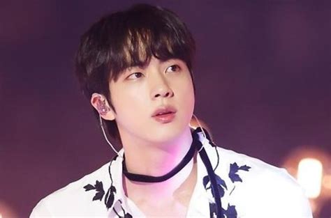 Congratulations Jin 방탄소년단 진 팬앤스타 초이스상 개인부문 1위 선정 굳건한 글로벌 인기 입증 네이트 연예