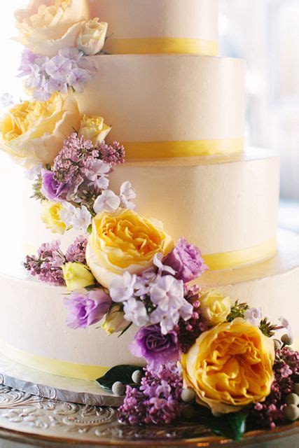 Pin By Stephanie Hampton On Cakes And Cupcakes Yellow Wedding Cake