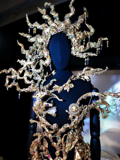 Inside Shocking The Surreal World Of Elsa Schiaparelli With Designer