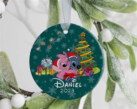 Adorno de Cerámica Personalizado Stitch Navidad 2023 Stitch Disney