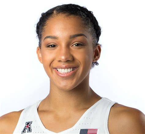 Gabby Williams Wnba