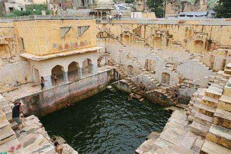 Panna Meena ka Kund Jaipur - History, Timings, Entry Fee, Location