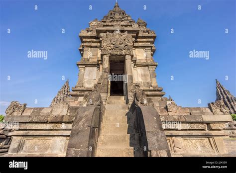 De Candi Kala Makara Perwara Perwara Templo En El Complejo Del Templo