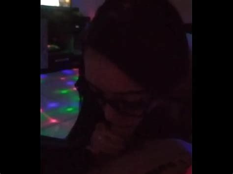 Badmelli Me Chupando Na Resenha Do Carmona XVIDEOS