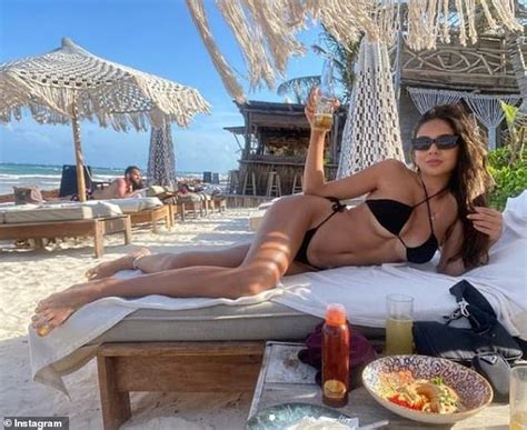 Turkish Influencer Prosecuted For Posting Sex Toy Photos From Amsterdam Sex Museum