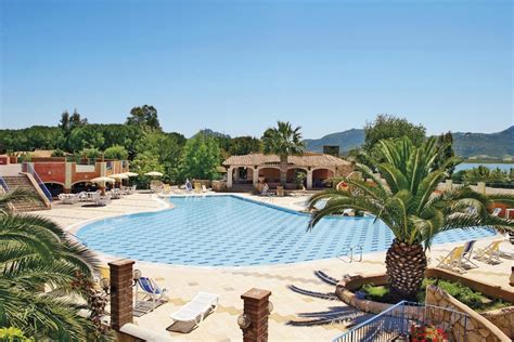 Nejl Pe Hodnocen Hotely Sardinie New Travel Cz