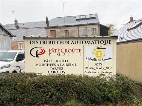 MARQUAGE DISTRIBUTEUR PATE CROUTE PIQUETS Reims Publicité