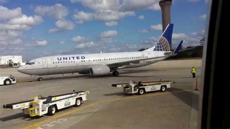 4k Uhd United Airlines 737 900er Pushback Twice At Houston Broke Apu