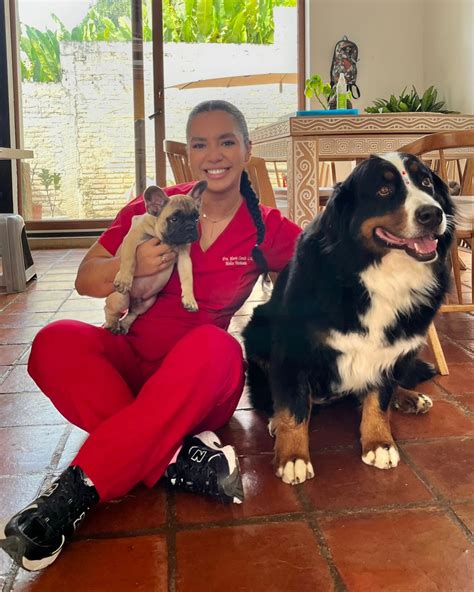Dra María Camila | Médica Veterinaria | 🔔3 GRANDES BENEFICIOS DE LA ATENCIÓN VETERINARIA A