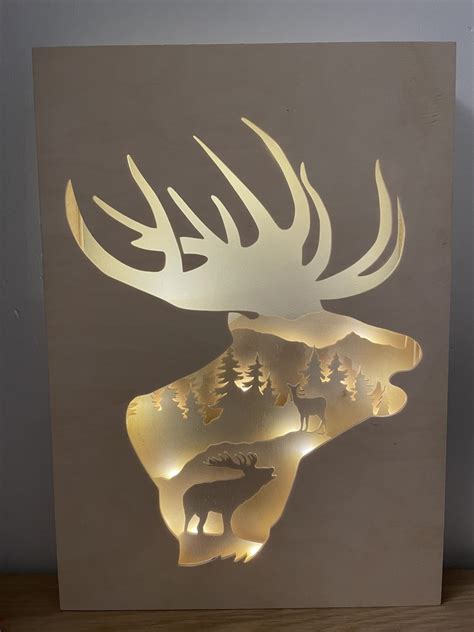 Light Box Cerf Par Matindetempete Sur L Air Du Bois