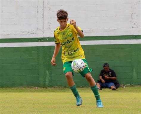 Assista V Deo Criado Pela Av Adolescente De Cabixi Marca Gol Que