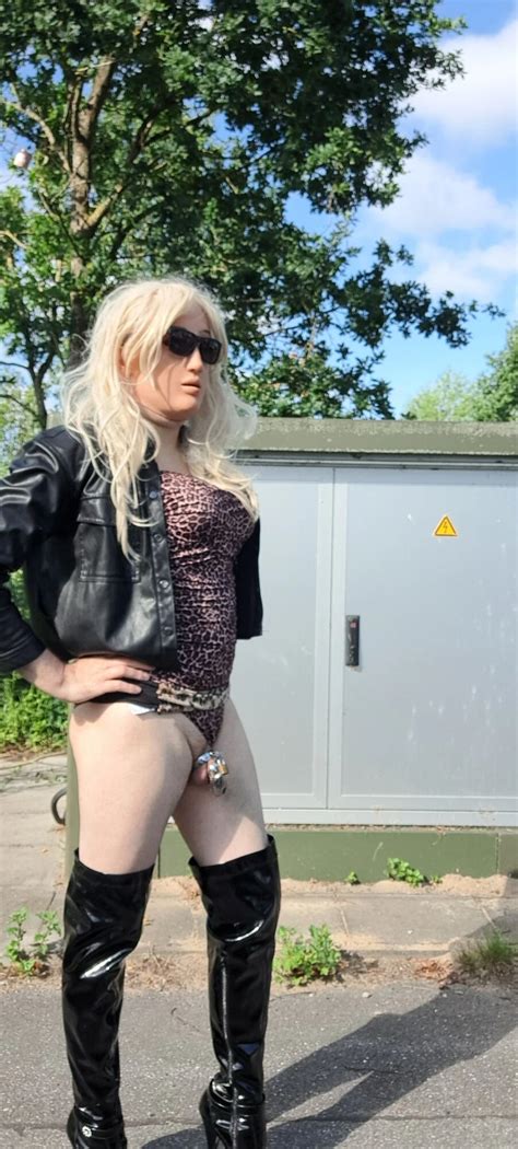 Hannah Public Nude Pics XHamster