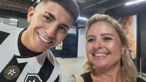 Bastidores Da Apresenta O De Thiago Almada No Botafogo Youtube