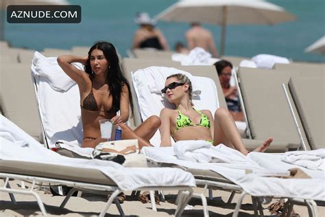 Chantel Jeffriesand And Sarah Snyder Show Off Their Bikini Bods In Tiny Bikinis On Miami Beach