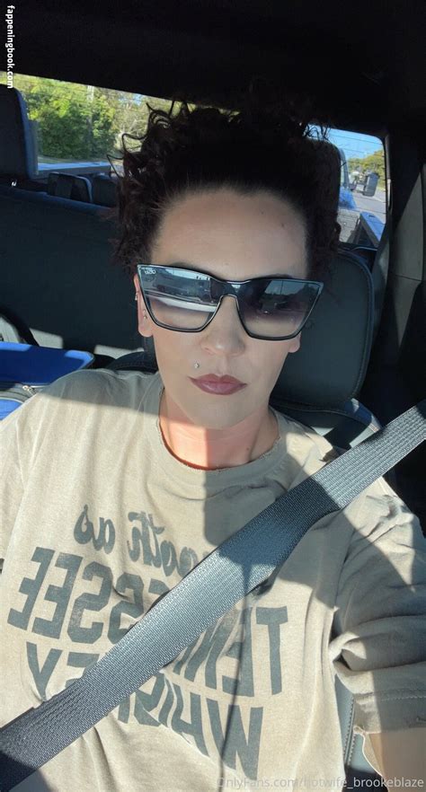 Brooke Blaze Brookeblazebb Hotwife Brookeblaze Nude OnlyFans Leaks Fappening FappeningBook