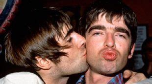 Oasis Vuelve Los Hermanos Gallagher Anuncian Su Regreso A Os