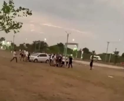 Otro Violento Ataque De Un Grupo De Rugbiers Golpearon Y Patearon A Un