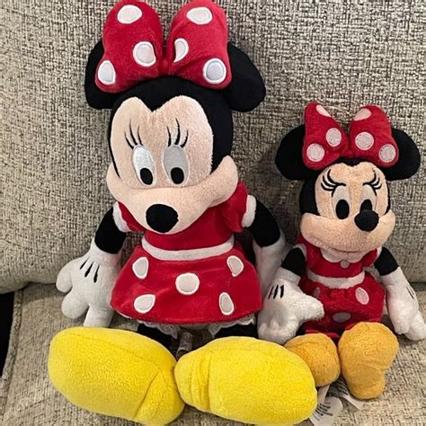 Disney Toys Two Red Minnie Mouse Plush 3 1 Disney World Parks