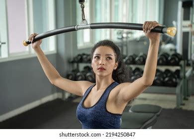 imágenes de Bikini bodybuilder Imágenes fotos y vectores de stock Shutterstock