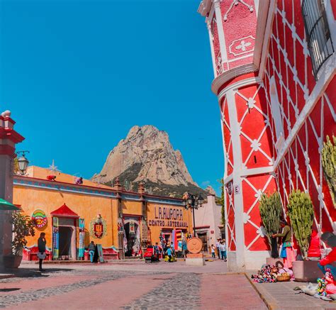 Visita Peña De Bernal Qué Hacer En Este Pueblo Mágico Pies Viajeros