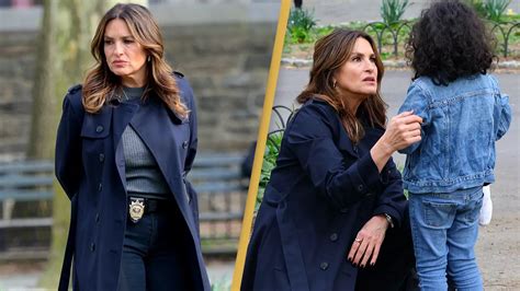 Law And Order Svu Star Mariska Hargitay Pauses Filming To Help Lost