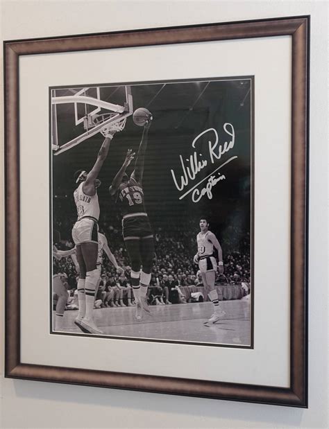Signed Steiner Coa Gallery Framed Willis Reed Basketball Photograph Auction