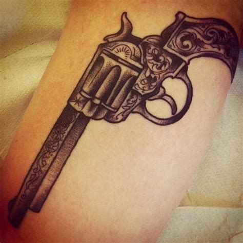 Western Revolver Tattoo Designs